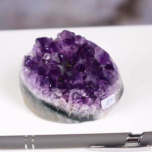 Uruguay Amethyst Mini Geode - 6x8x5cm - Harmonie und Entspannung – extra dunkler Qualität - NR 109