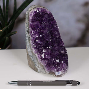 Uruguay Amethyst Mini Geode - 13x7x10cm - Harmonie und Entspannung – extra dunkler Qualität - NR 10