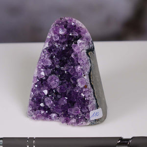 Uruguay Amethyst Mini Geode - 8x7x7cm - Harmonie und Entspannung – extra dunkler Qualität - NR 110