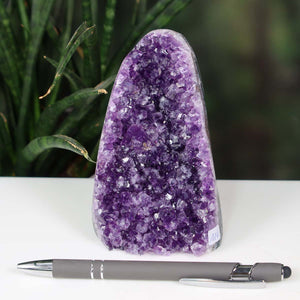 Uruguay Amethyst Mini Geode - 10x7x8cm - Harmonie und Entspannung – extra dunkler Qualität - NR 114