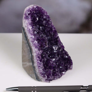 Uruguay Amethyst Mini Geode - 10x7x8cm - Harmonie und Entspannung – extra dunkler Qualität - NR 114