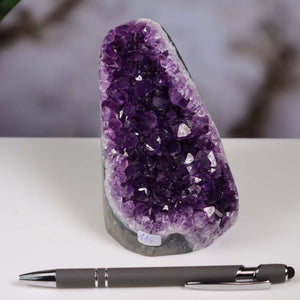 Uruguay Amethyst Mini Geode - 11x8x10cm - Harmonie und Entspannung – extra dunkler Qualität - NR 115
