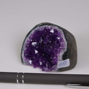 Uruguay Amethyst Mini Geode - 3x5x5cm - Harmonie und Entspannung – extra dunkler Qualität - NR 117