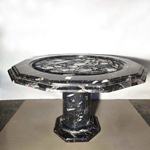 Couchtisch mit Orthoceras und Ammoniten - 106x62cm - Fossilien Naturstein - Nr.11