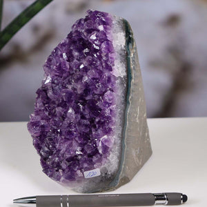Uruguay Amethyst Mini Geode - 14x9x10cm - Harmonie und Entspannung – extra dunkler Qualität - NR 120