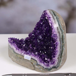 Uruguay Amethyst Mini Geode - 10x11x11cm - Harmonie und Entspannung – extra dunkler Qualität - NR 122