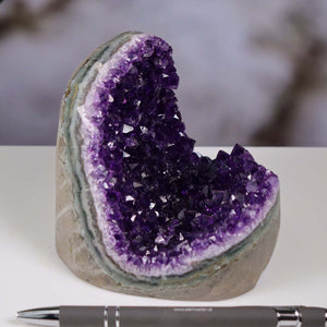 Uruguay Amethyst Mini Geode - 10x11x11cm - Harmonie und Entspannung – extra dunkler Qualität - NR 122