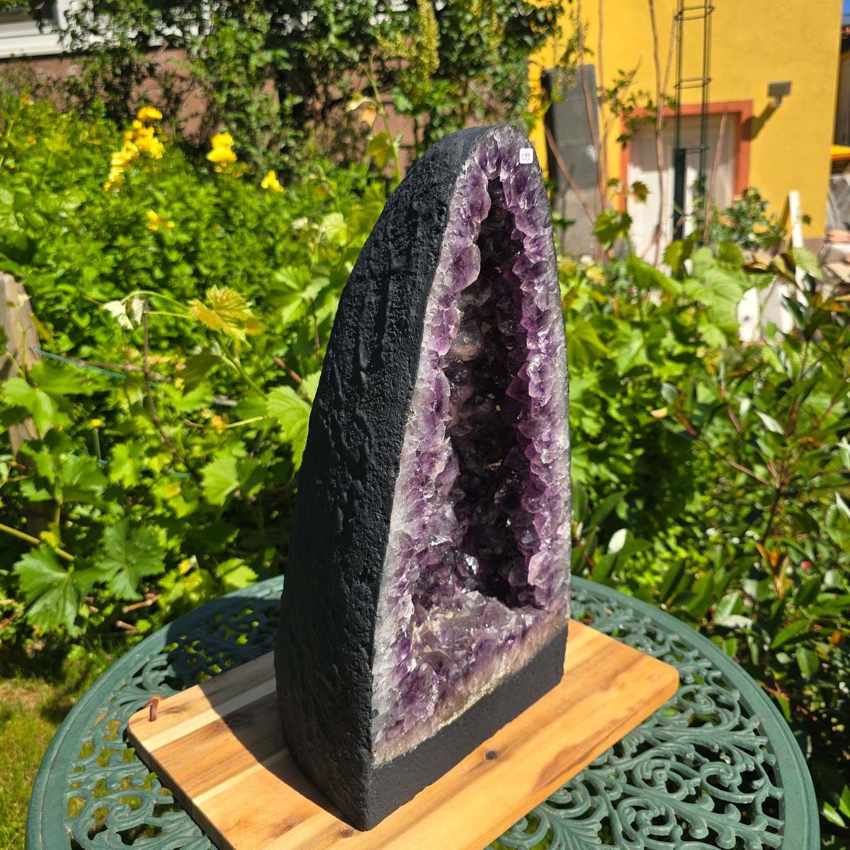 Amethyst Druse – Geode – Harmonie und Entspannung - 44x23x18cm - Nr. 199