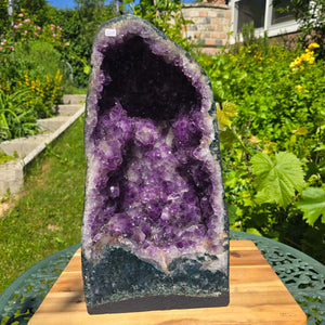 Amethyst Druse – Geode – Harmonie und Entspannung - 41x21x22cm - Nr. 205