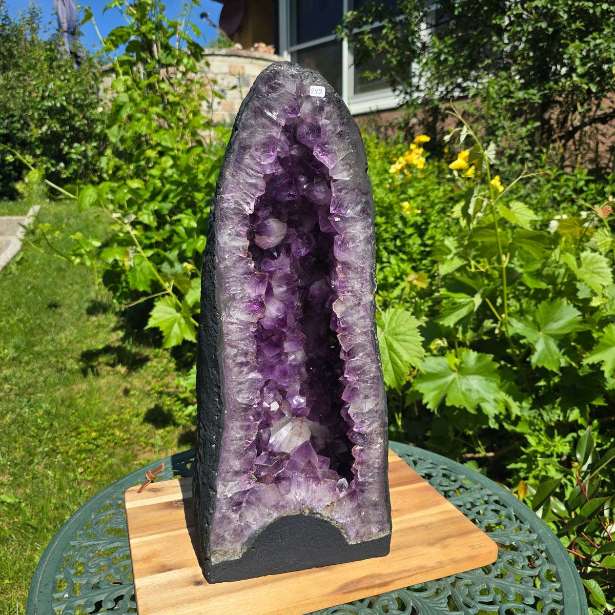 Amethyst Druse – Geode – Harmonie und Entspannung - 49x20x21cm - Nr. 249
