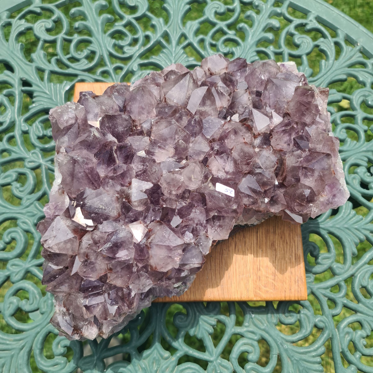 Amethyst Stück mit großen Spitzen