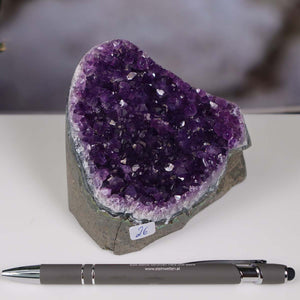 Uruguay Amethyst Mini Geode - 9x10x9cm - Harmonie und Entspannung – extra dunkler Qualität - NR 26
