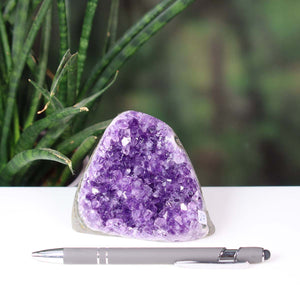 Uruguay Amethyst Mini Geode - 7x9x7cm - Harmonie und Entspannung – extra dunkler Qualität - NR 27
