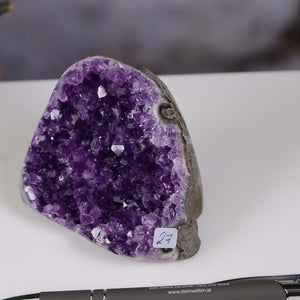 Uruguay Amethyst Mini Geode - 7x9x7cm - Harmonie und Entspannung – extra dunkler Qualität - NR 27
