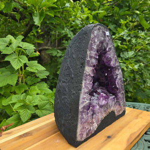 Amethyst Druse – Geode – Harmonie und Entspannung - 26x22x15cm - Nr. 282