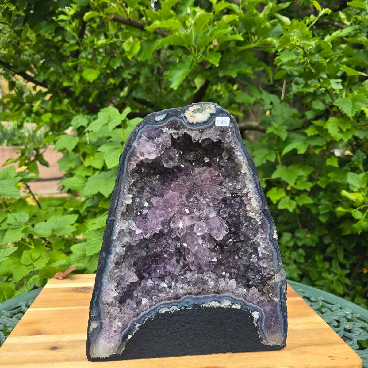 Amethyst Druse – Geode – Harmonie und Entspannung - 26x21x16cm - Nr. 283