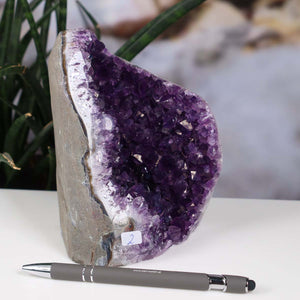 Uruguay Amethyst Mini Geode - 14x11x10cm - Harmonie und Entspannung – extra dunkler Qualität - NR 2