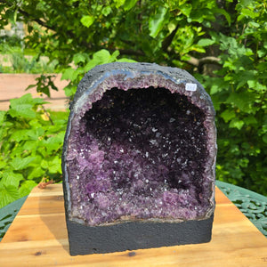 Amethyst Druse – Geode – Harmonie und Entspannung - 24x20x14cm - Nr. 351