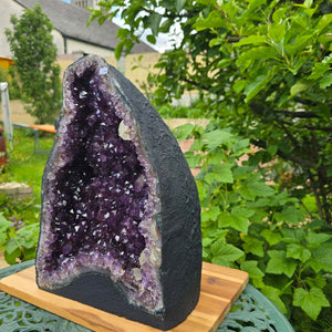 Amethyst Druse – Geode – Harmonie und Entspannung - 37x25x17cm - Nr. 376