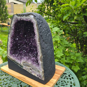 Amethyst Druse – Geode – Harmonie und Entspannung - 35x30x23cm - Nr. 387