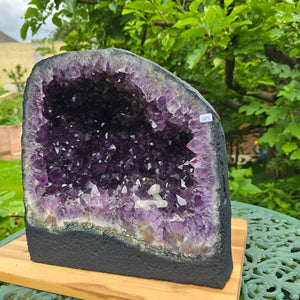 Amethyst Druse – Geode – Harmonie und Entspannung - 32x29x20cm - Nr. 391