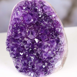 Uruguay Amethyst Mini Geode - 11x10x7cm - Harmonie und Entspannung – extra dunkler Qualität - NR 41