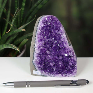 Uruguay Amethyst Mini Geode - 10x8x6cm - Harmonie und Entspannung – extra dunkler Qualität - NR 45