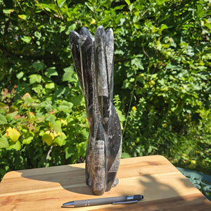 Geschliffene Freiform (Turm) mit Ammoniten und Orthoceras – 30x8x8cm - Nr. 50