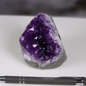 Uruguay Amethyst Mini Geode - 7x7x6cm - Harmonie und Entspannung – extra dunkler Qualität - NR 55