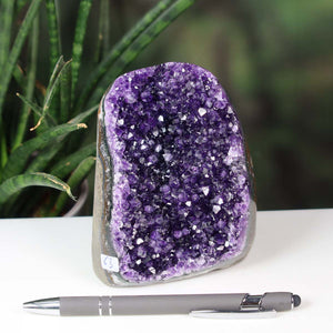 Uruguay Amethyst Mini Geode - 12x8x8cm - Harmonie und Entspannung – extra dunkler Qualität - NR 63