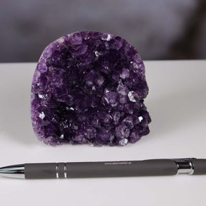 Uruguay Amethyst Mini Geode - 7x8x6cm - Harmonie und Entspannung – extra dunkler Qualität - NR 71