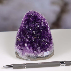 Uruguay Amethyst Mini Geode - 8x8x9cm - Harmonie und Entspannung – extra dunkler Qualität - NR 72