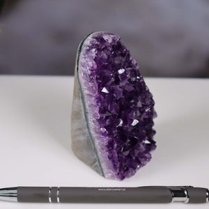 Uruguay Amethyst Mini Geode - 9x6x5cm - Harmonie und Entspannung – extra dunkler Qualität - NR 74