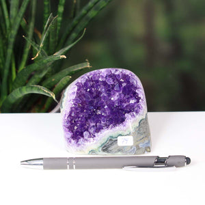 Uruguay Amethyst Mini Geode - 6x8x6cm - Harmonie und Entspannung – extra dunkler Qualität - NR 79