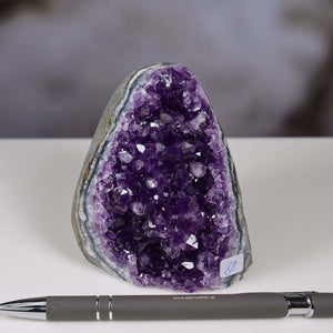 Uruguay Amethyst Mini Geode - 8x7x7cm - Harmonie und Entspannung – extra dunkler Qualität - NR 81