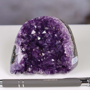 Uruguay Amethyst Mini Geode - 7x9x6cm - Harmonie und Entspannung – extra dunkler Qualität - NR 82