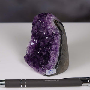 Uruguay Amethyst Mini Geode - 7x5x6cm - Harmonie und Entspannung – extra dunkler Qualität - NR 83