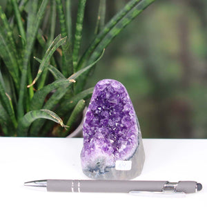 Uruguay Amethyst Mini Geode - 6x5x7cm - Harmonie und Entspannung – extra dunkler Qualität - NR 84