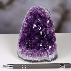 Uruguay Amethyst Mini Geode - 10x8x9cm - Harmonie und Entspannung – extra dunkler Qualität - NR 92