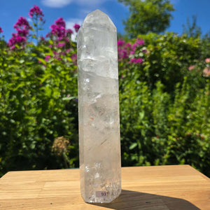 Bergkrištáľ, kremeň, brúsený obelisk UNIKÁT č. 93