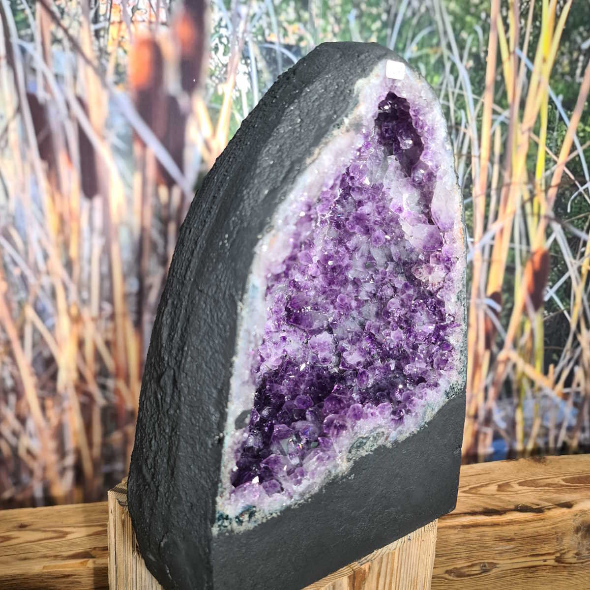 Amethyst-Druse-Geode