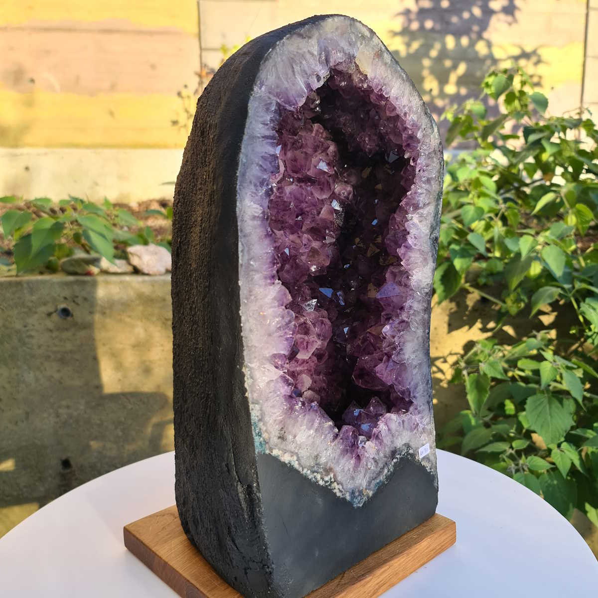 Amethyst Geode von Steinwelten in Graz