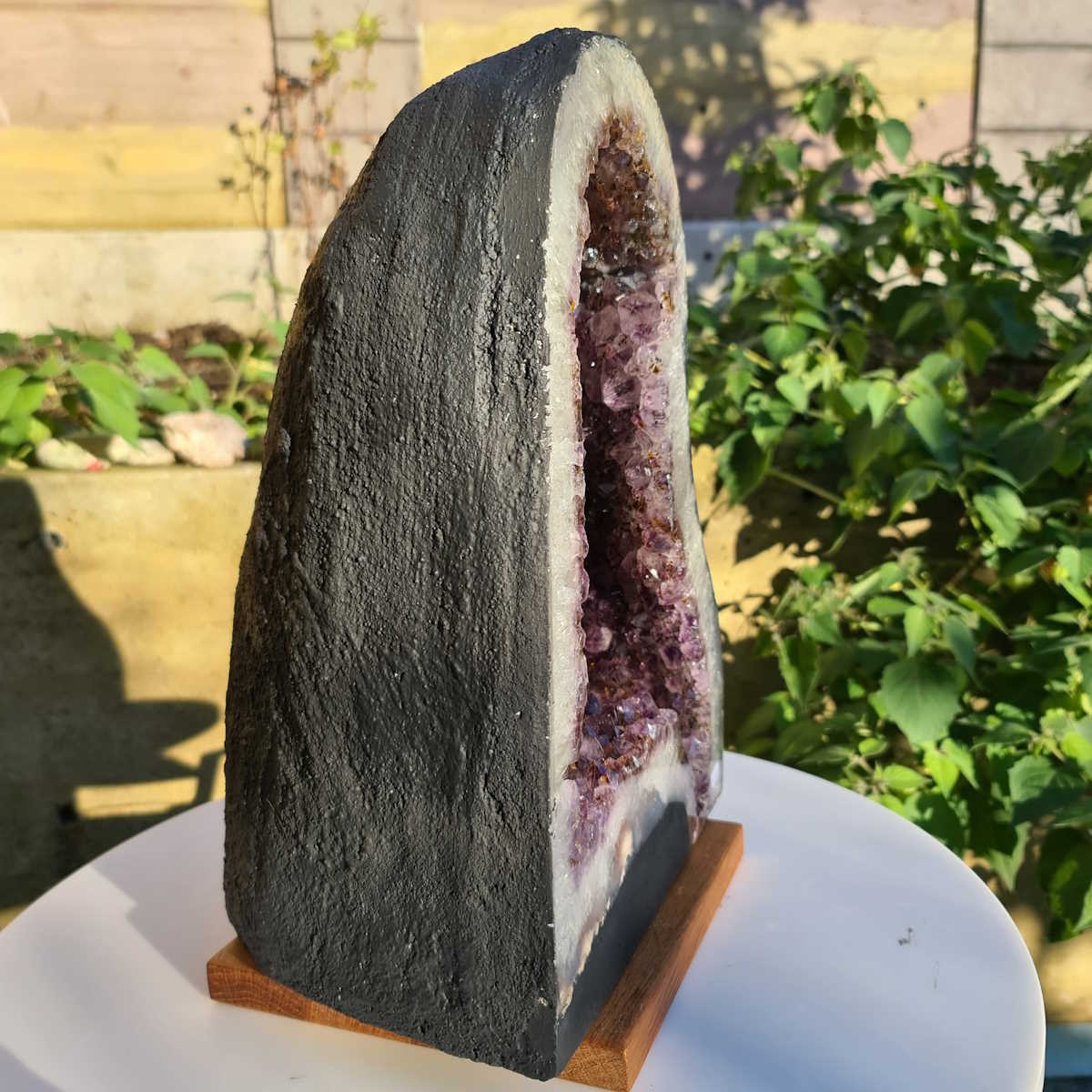 Amethyst Druse mit Einschlüssen 