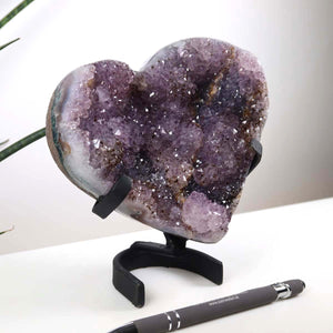 Amethyst Druse Amethyst Geode in Herzform mit Metallsockel 14x12cm - NR-10, funkelndes Amethyst-Dekoherz auf Ständer, Brasilien