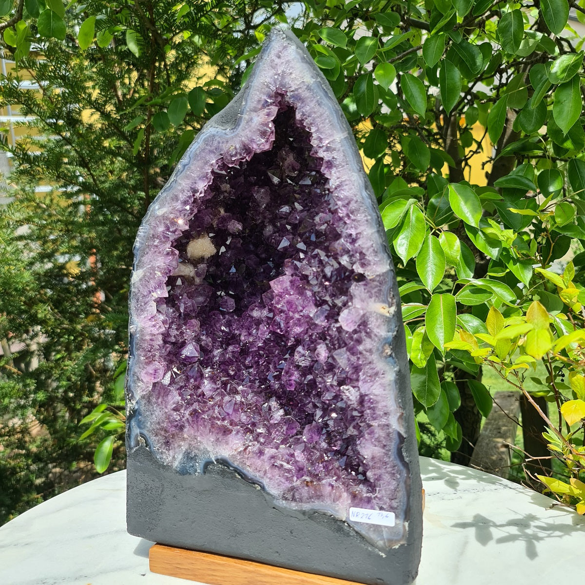Amethyst Druse mit Chalcedon Rand Nr. 216