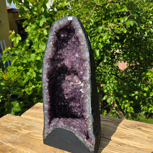 Amethyst Druse – Geode - 48x24x23cm und 23,6kg – Steinwelten OG - Nr. 146, unique decor piece for elegant interiors, therapies, meditation.