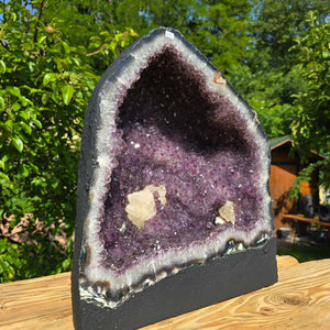 Amethyst Druse – Geode - 38x34x18cm und 23,6kg – Steinwelten OG - Nr. 153, unique decorative piece for stylish interiors and meditation