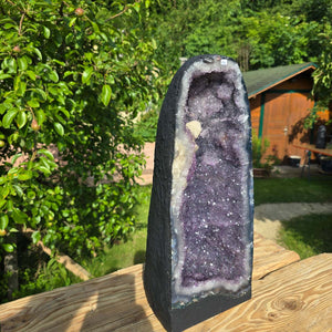 Amethyst Druse – Geode - 49x22x18cm und 18,2kg – Steinwelten OG - Nr. 192, ideal for elegant decor and interior design.