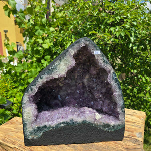 Amethyst Druse – Geode - 28x28x16cm und 12,4kg – Steinwelten OG - Nr. 258, unique mineral display for elegant spaces.
