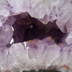 Amethyst Druse – Geode - 19x20cm und 6,5kg – Steinwelten OG - Nr. 287, brasilianische hellviolette Kristalle